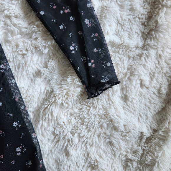 NWT H&M black floral dress - Picture 9 of 11